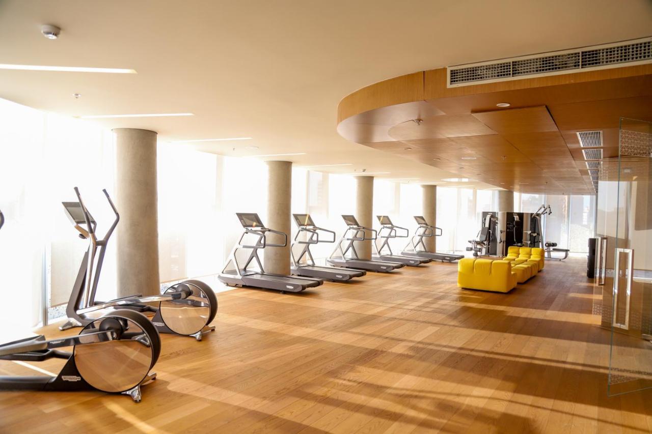 Maritim Hotel Plaza Tirana Esterno foto The gym at the hotel