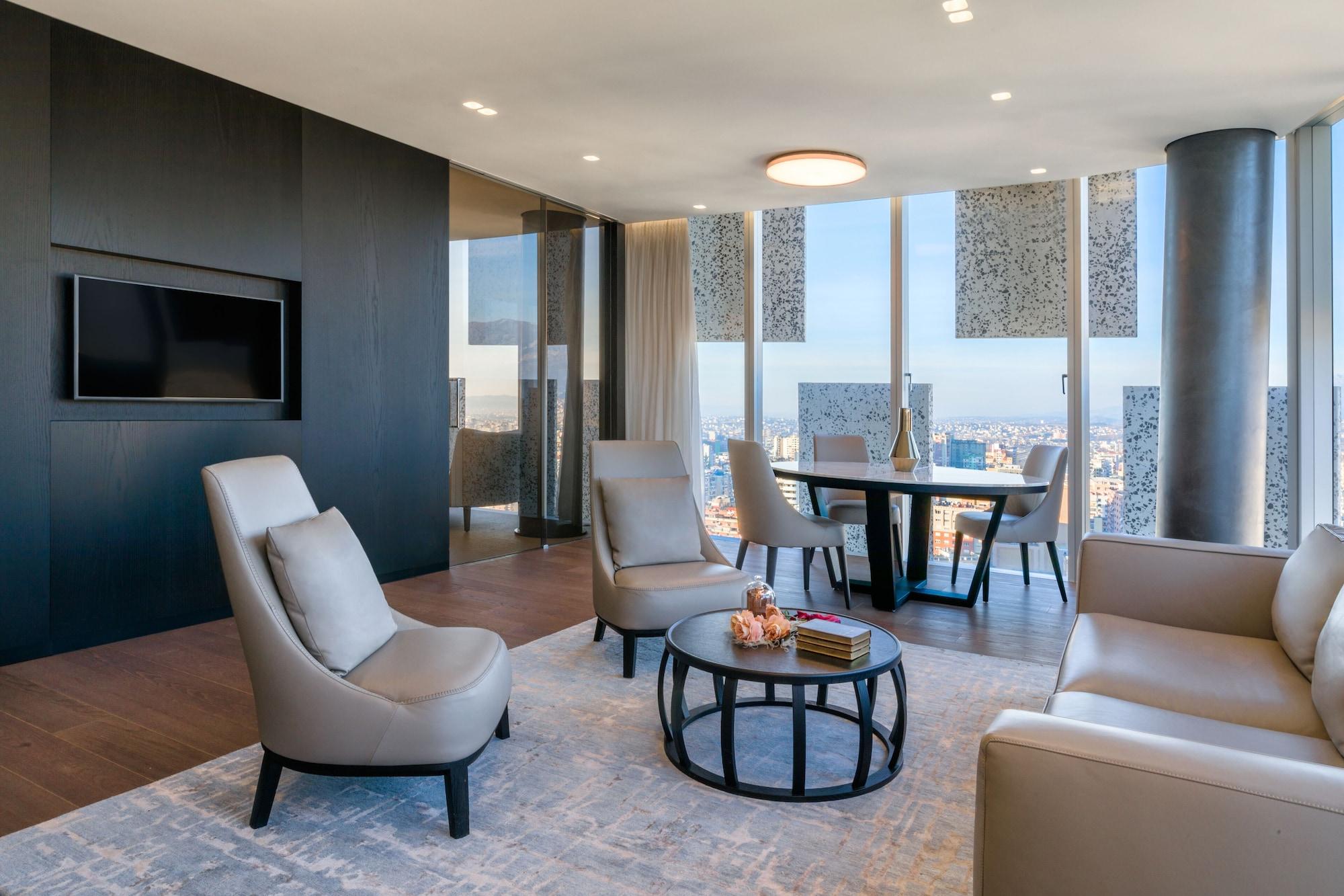 Maritim Hotel Plaza Tirana Esterno foto The living room of a Sky Villa